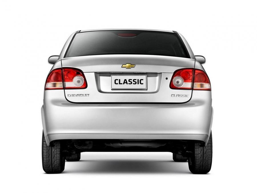  Chevrolet Classic 2010 года  (фото 3 из 9)